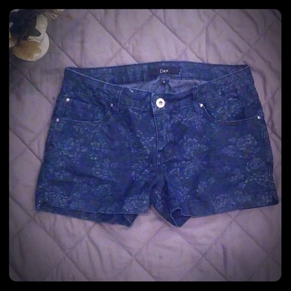 Dex Pants - B4-DEX: SMALL; BLUE JEAN FLOWERED SHORTS WOMEN